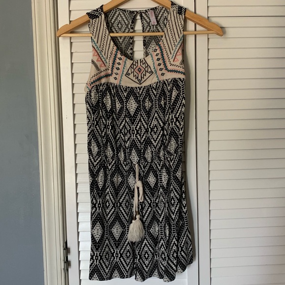 Romper - Picture 3 of 6